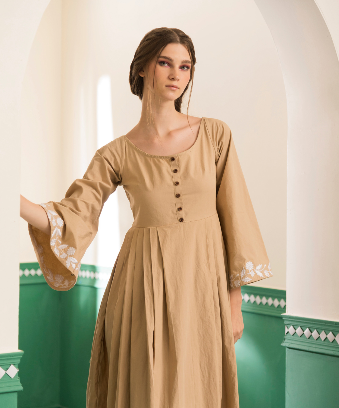 GRACE DRESS - BEIGE