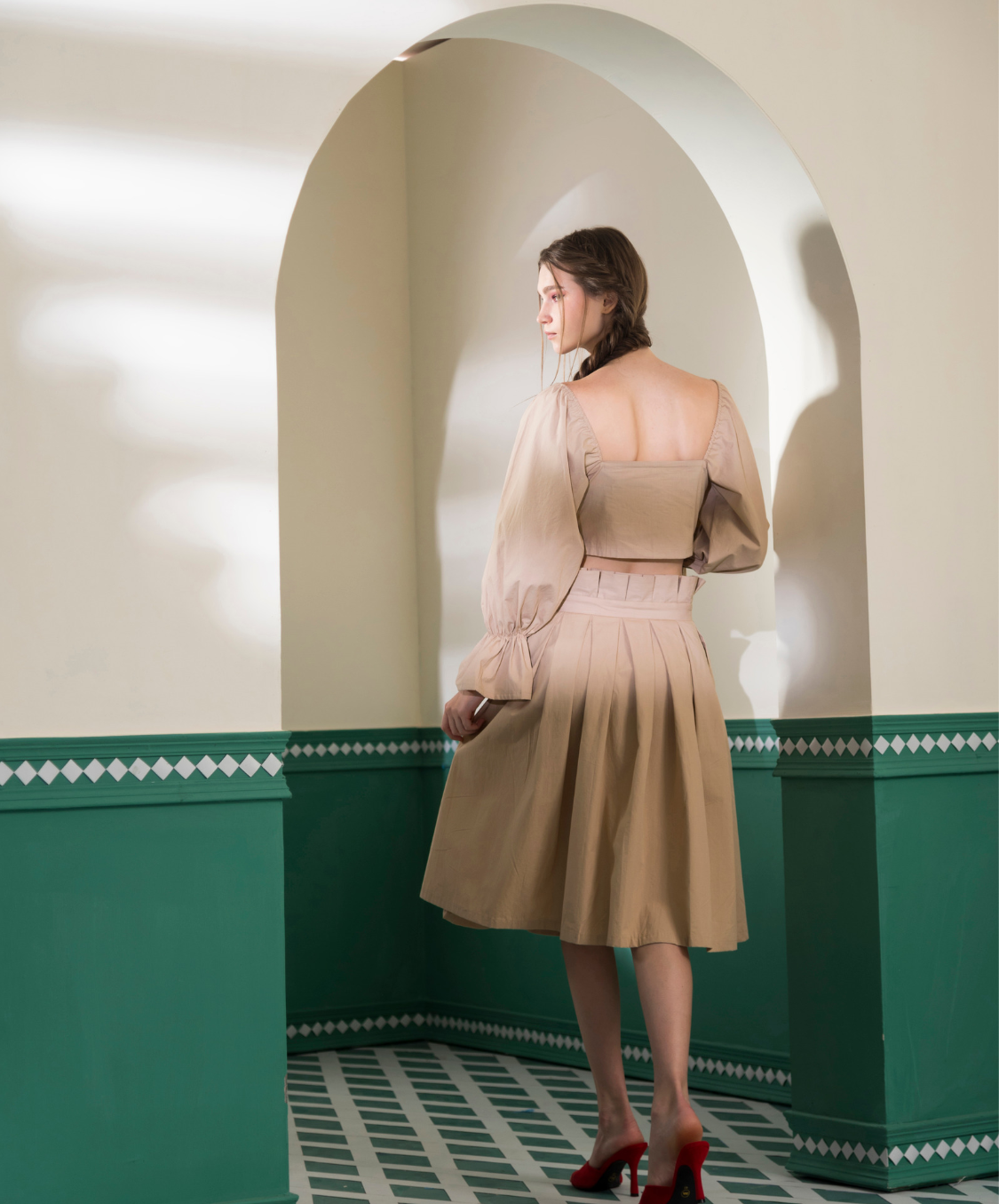VICTORIA SKIRT - BEIGE