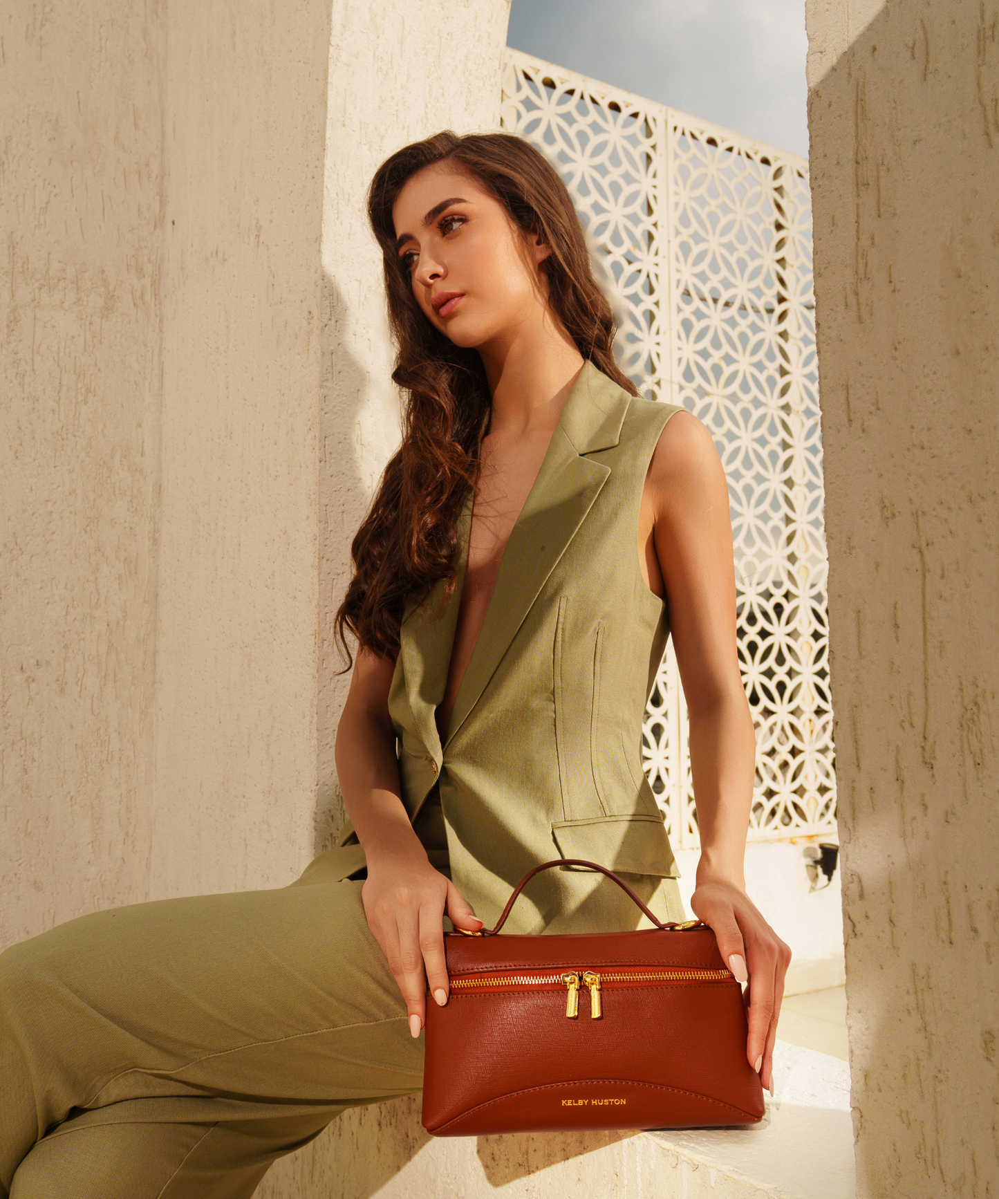 CIEL TOP HANDLE BAG - BROWN