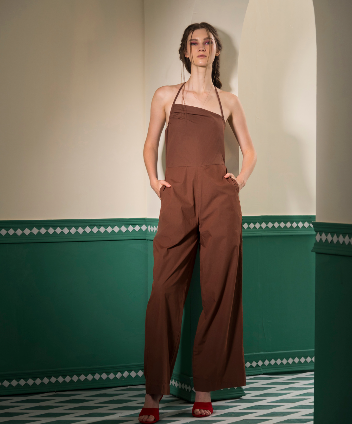 ABBI JUMPSUIT - BROWN