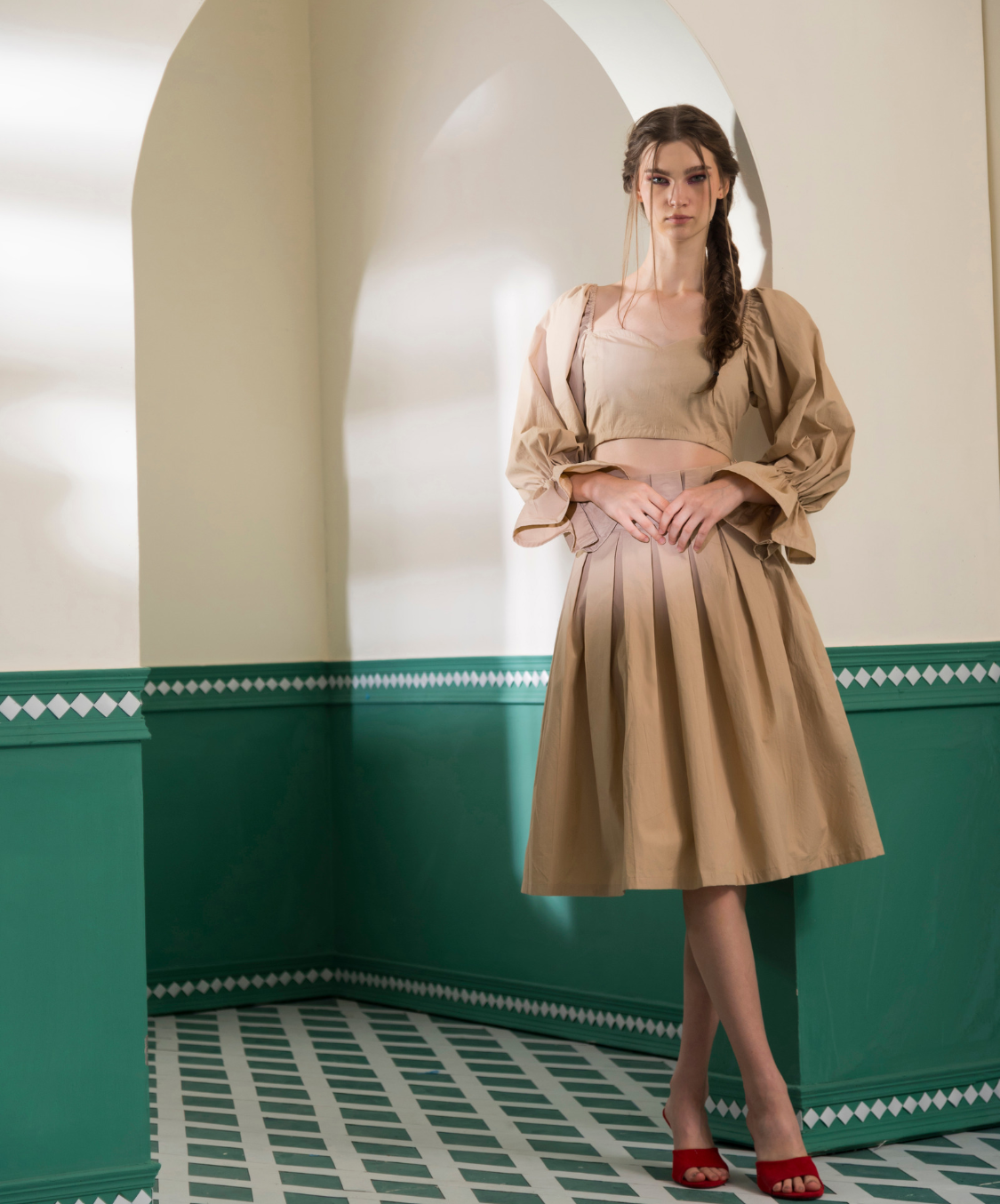VICTORIA SKIRT - BEIGE