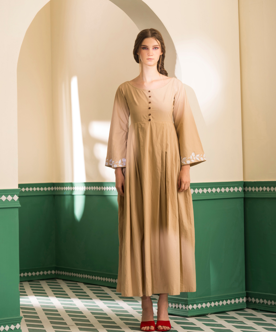 GRACE DRESS - BEIGE