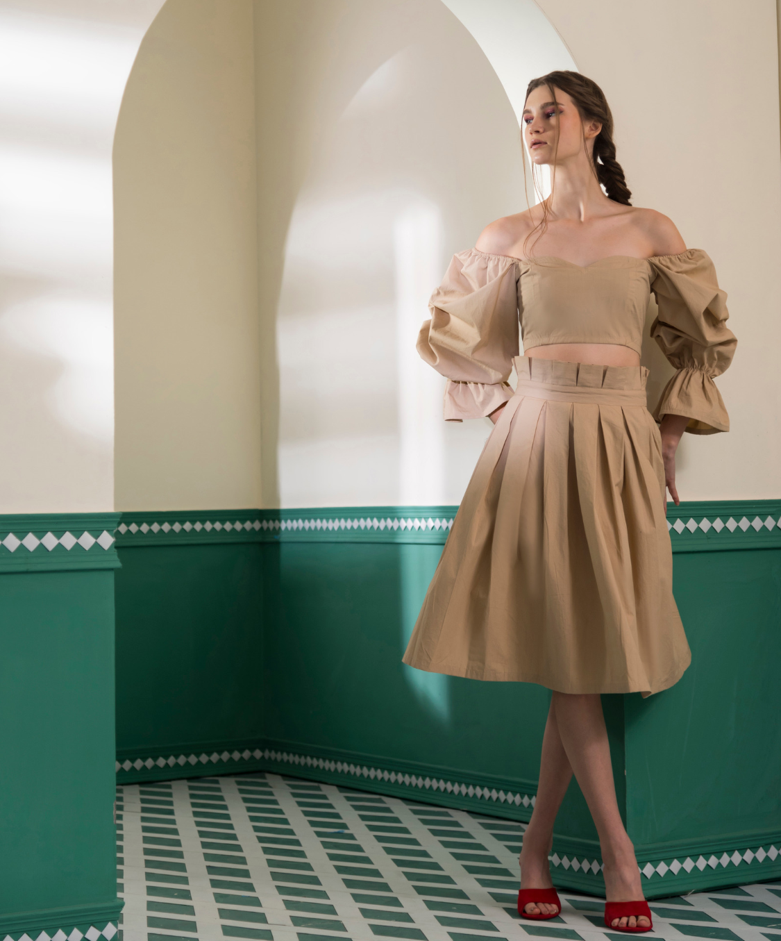 VICTORIA SKIRT - BEIGE