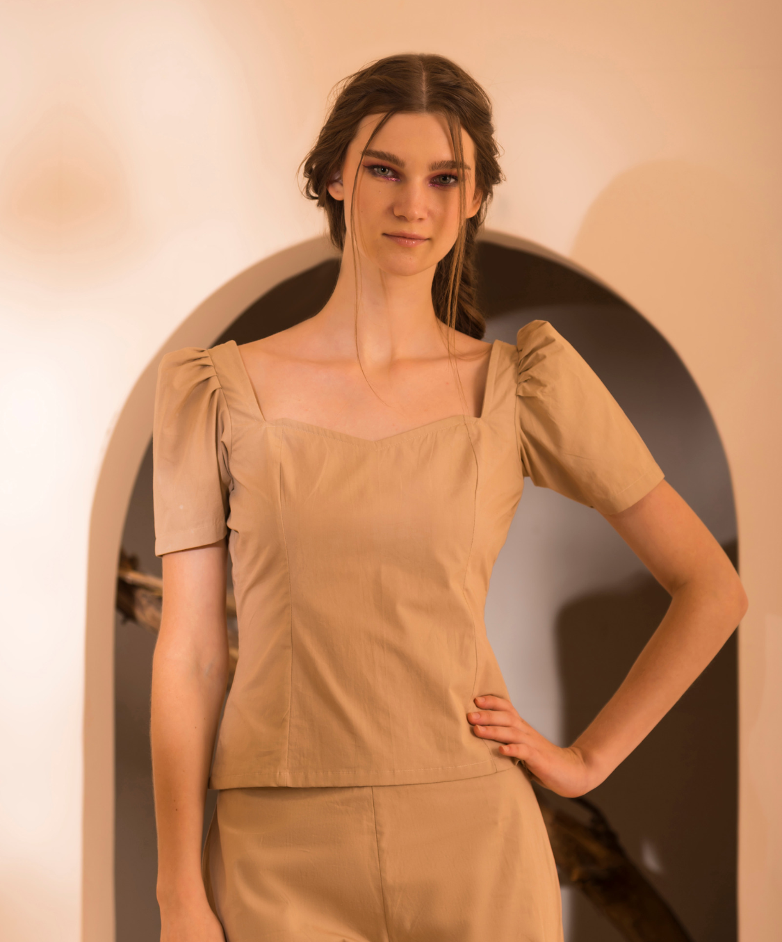 ANNE TOP - BEIGE