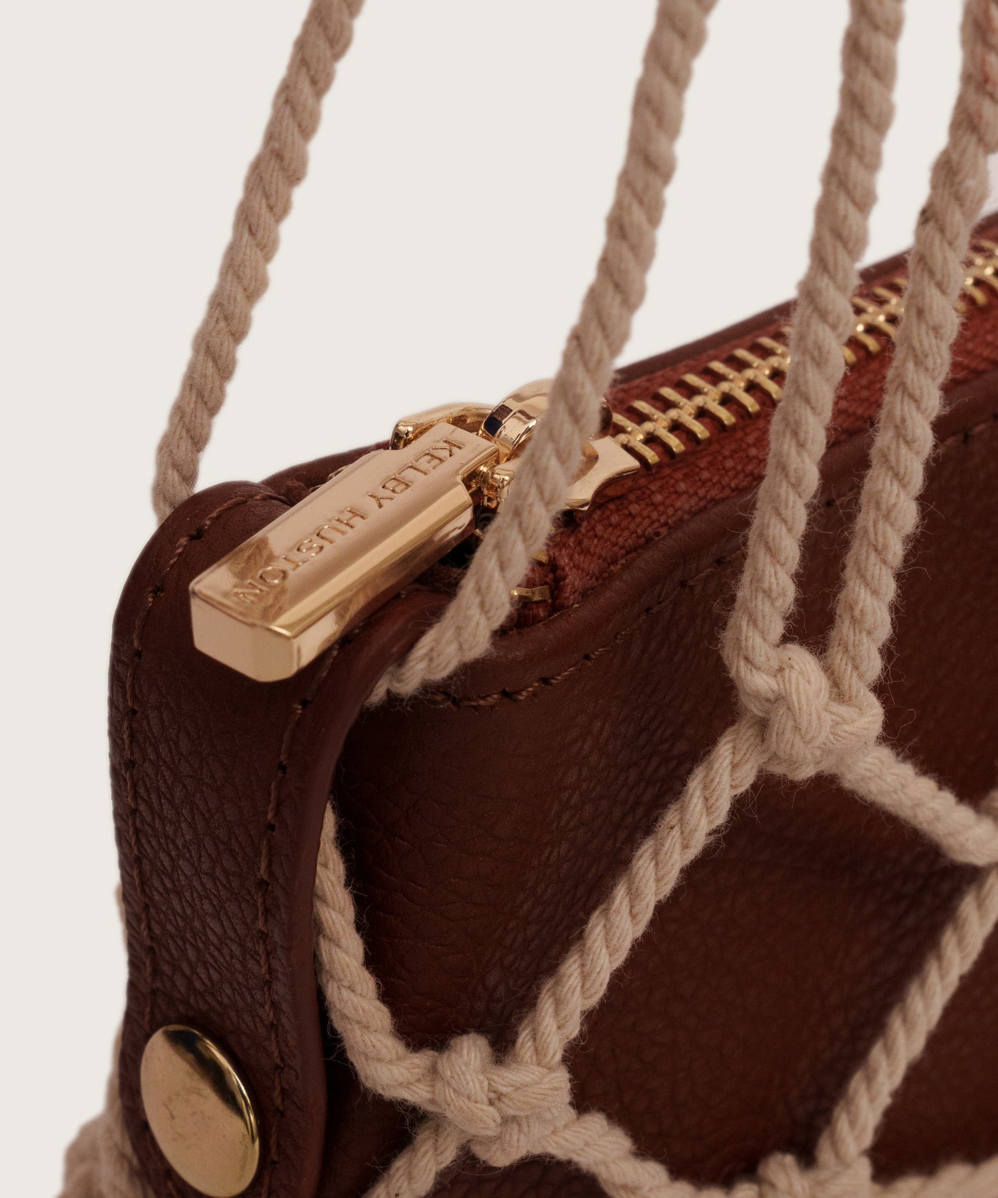LUNE SHOULDER BAG - BROWN