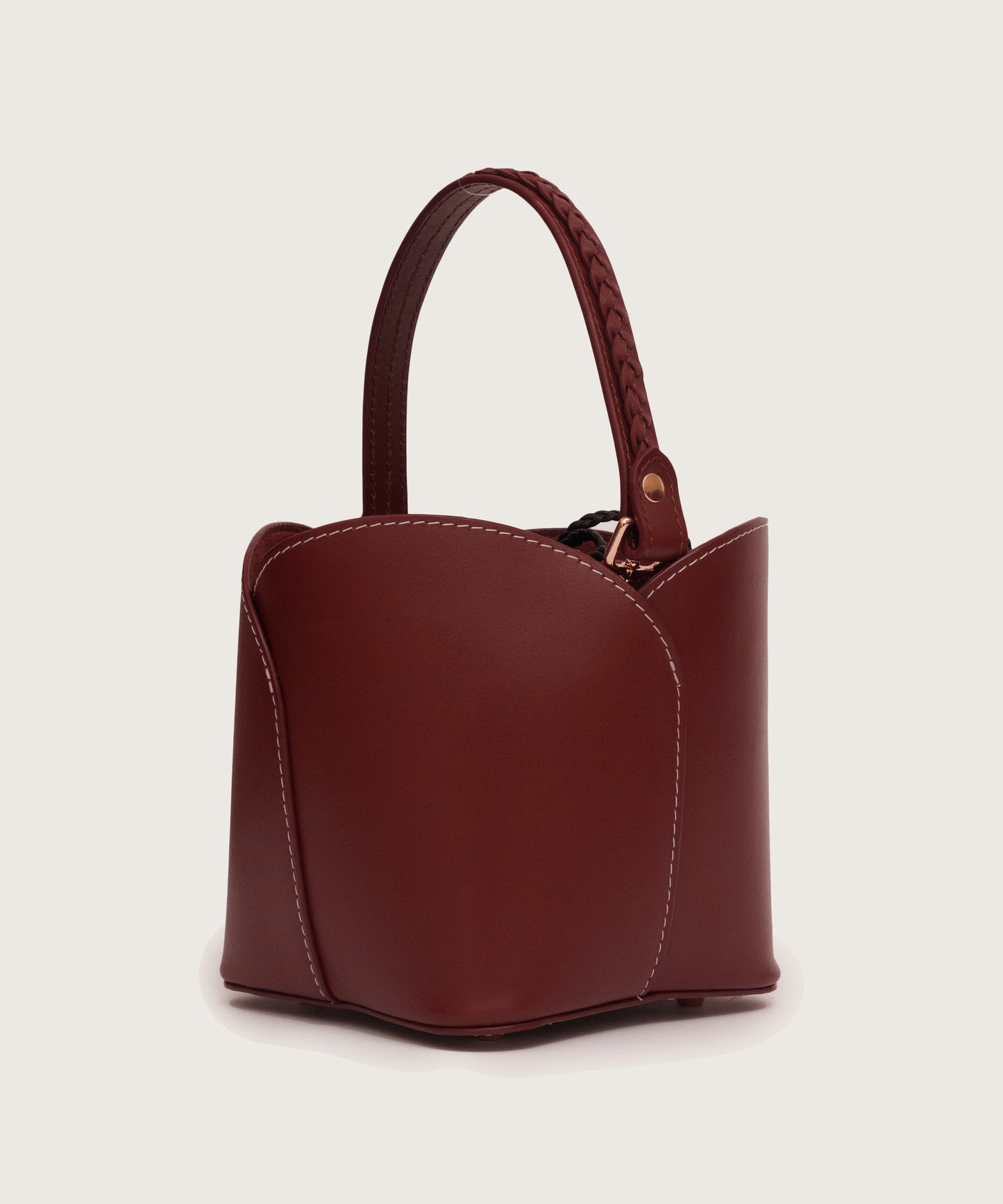 AMIE BUCKET BAG - MAROON