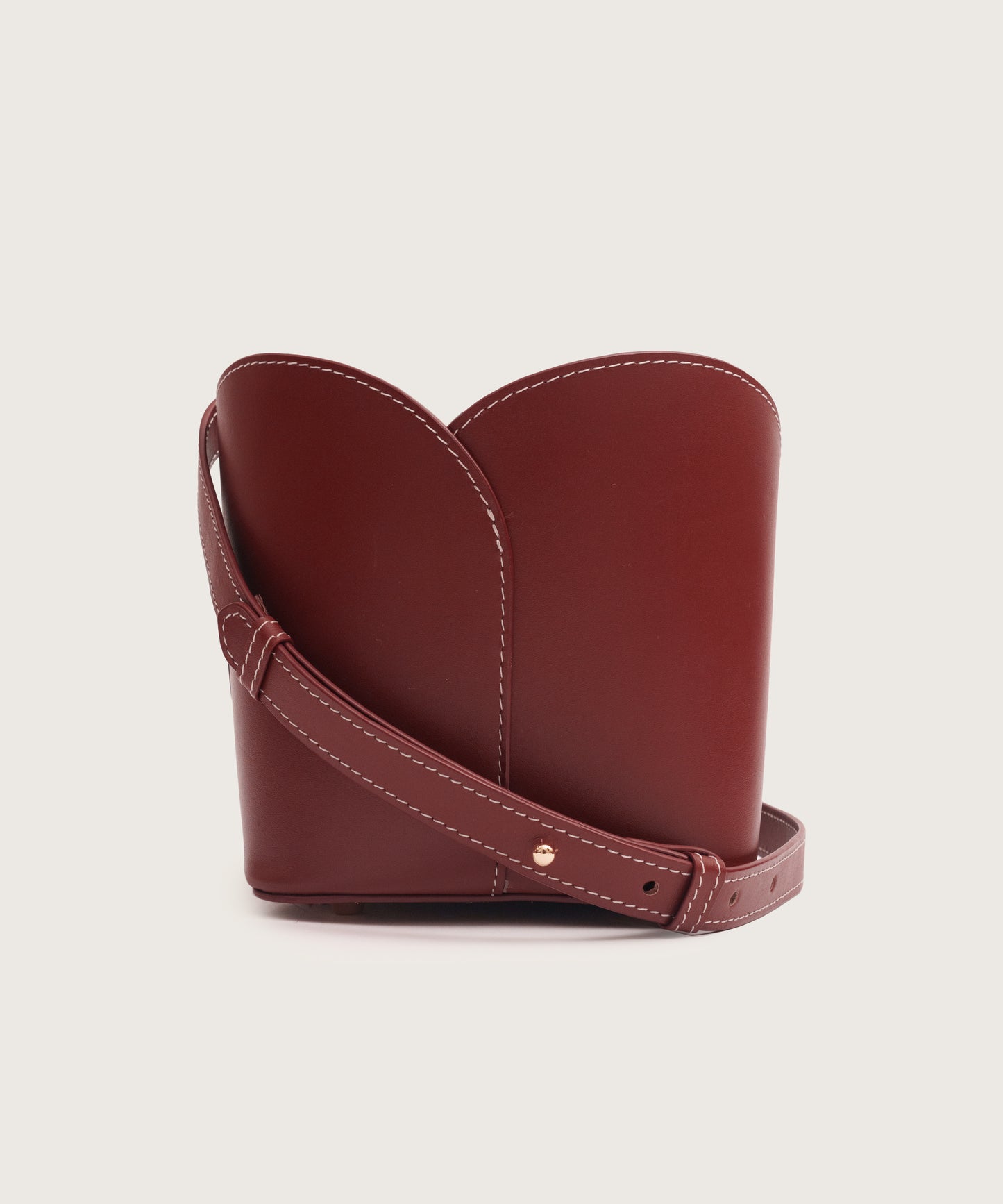 AMIE BUCKET BAG - MAROON
