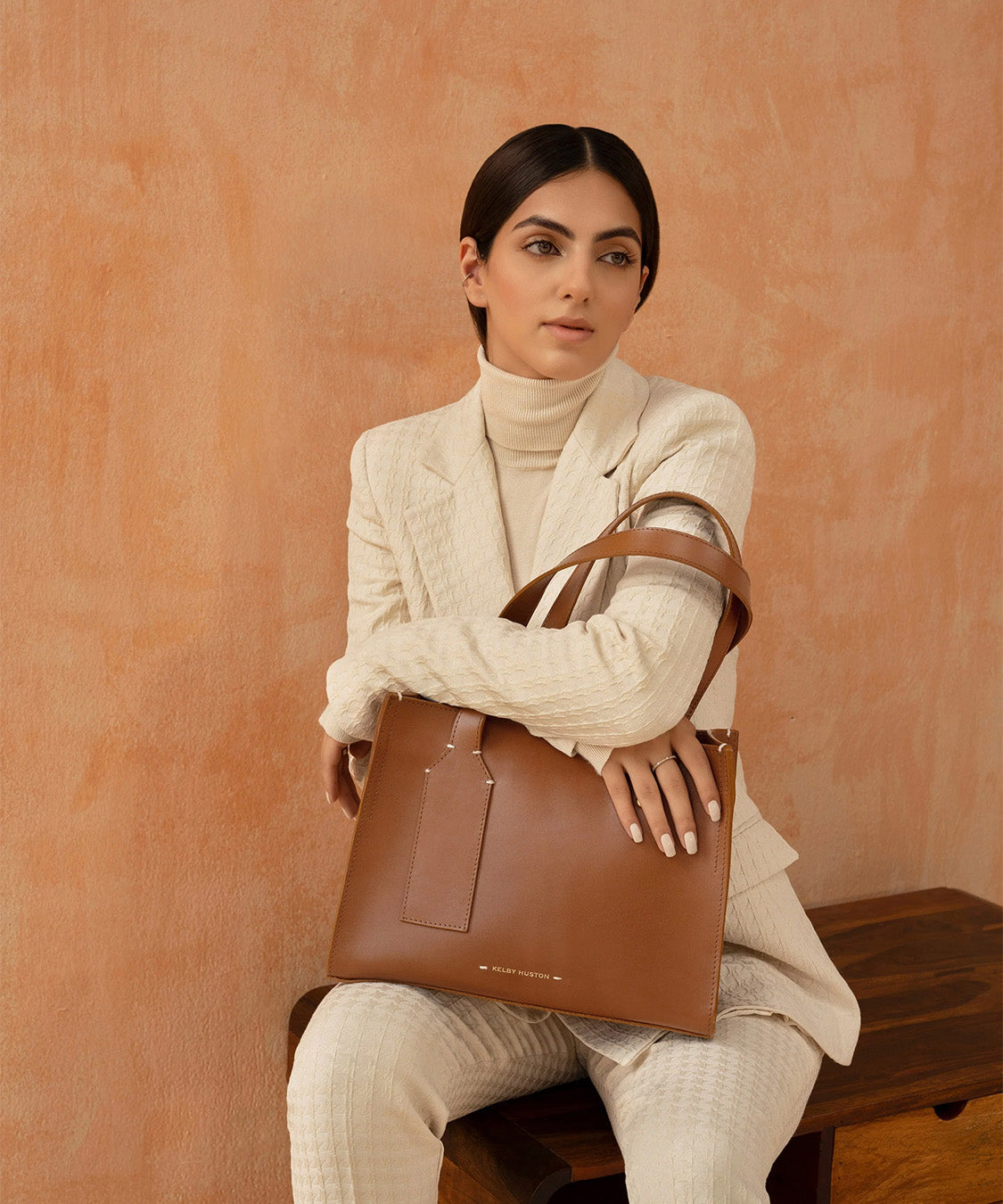 Ebony Structured Handbag - Tan | Rescue