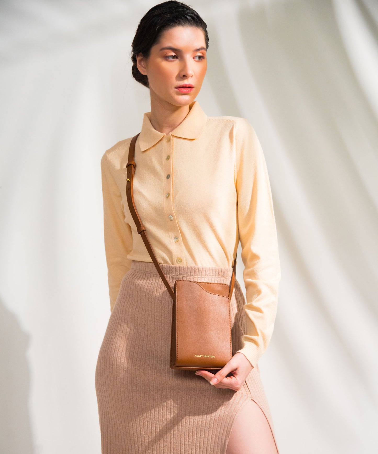 ADEL PHONE SLING - Tan