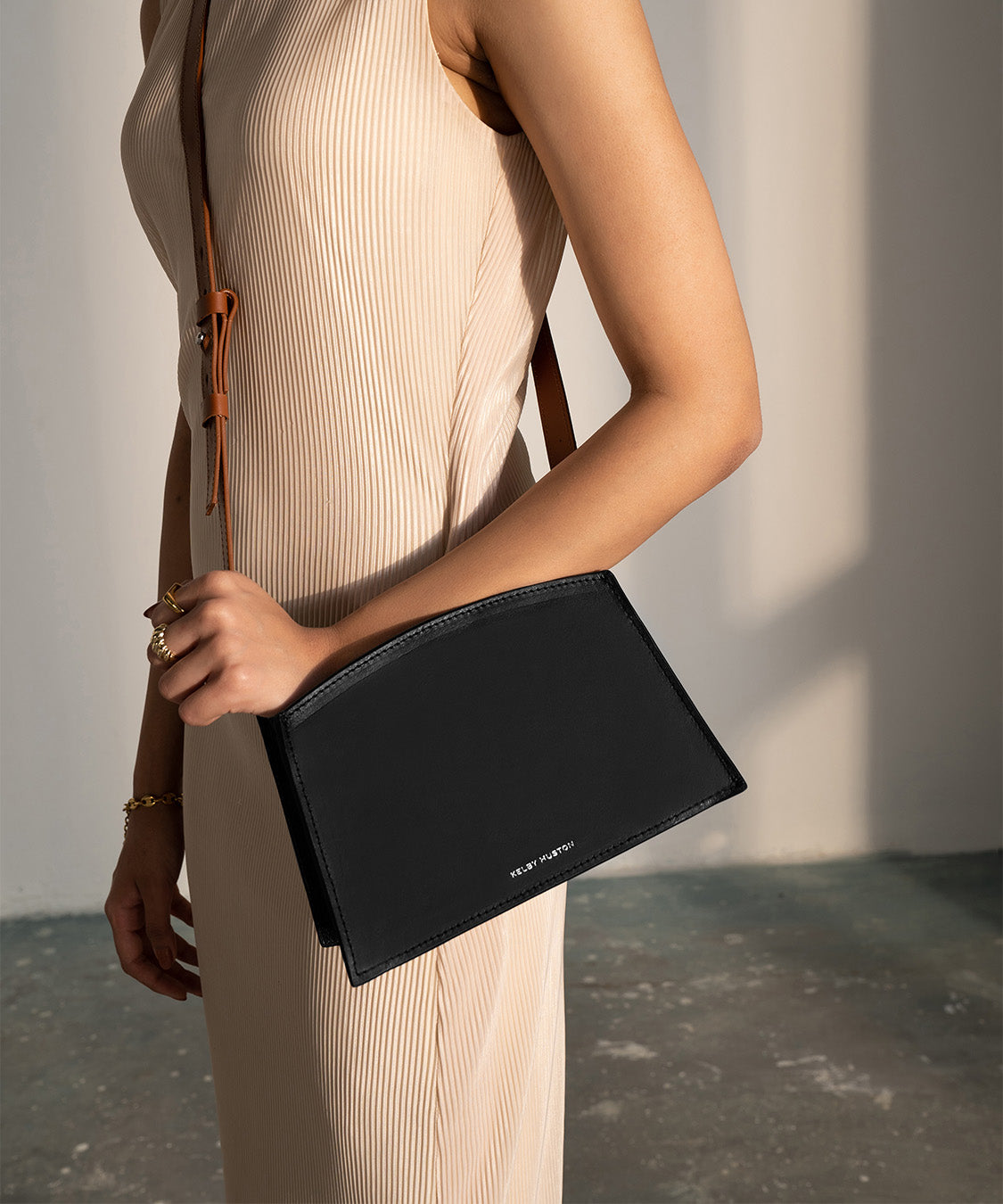 BINATE STRUCTURED SLING