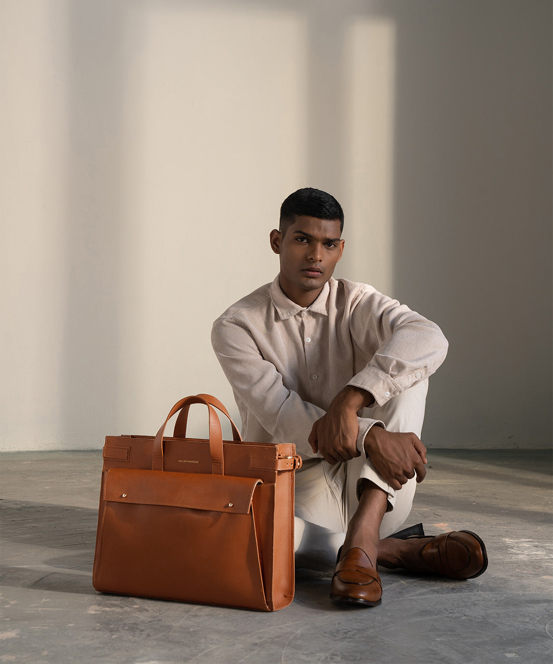 EDEN LAPTOP BAG - Tan
