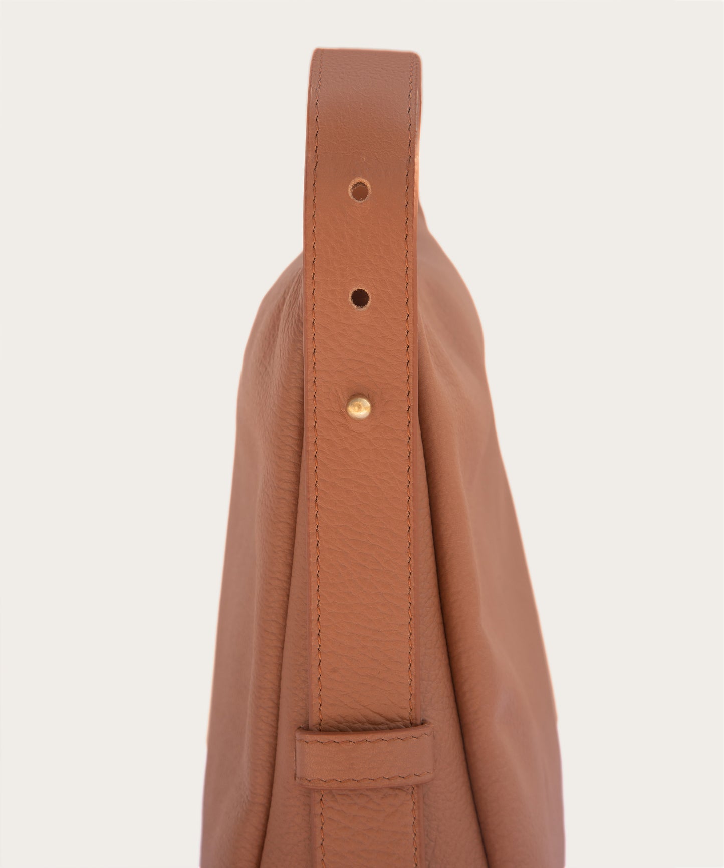 EMMY SHOULDER BAG - TAN